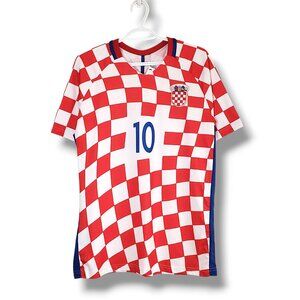 NOT FOR SALE Poshmark will Restrict Sellers Accounts If We Delete Too Many Items